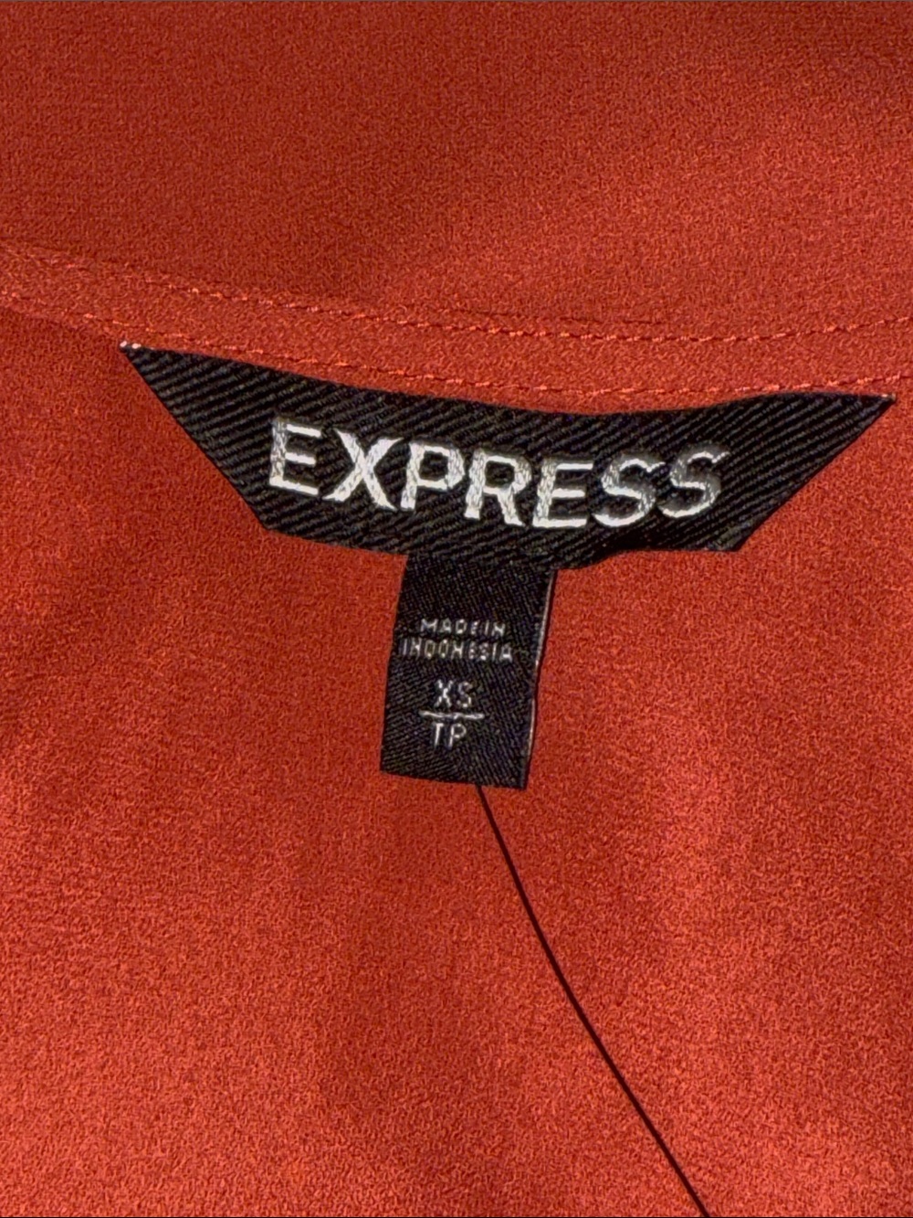 Express Coral Lace-Shoulder Keyhole Sleeveless Top - Picture 2 of 7
